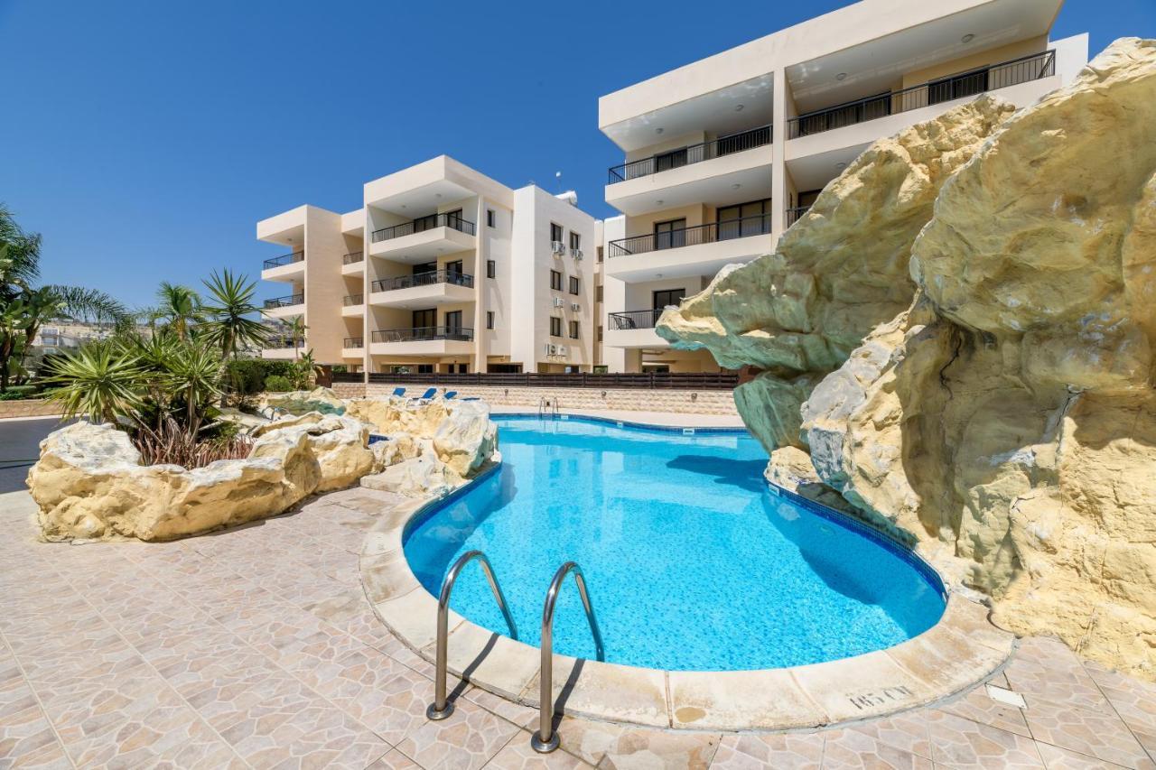 Mediterranean Sunrise Complex 沃罗里尼 外观 照片
